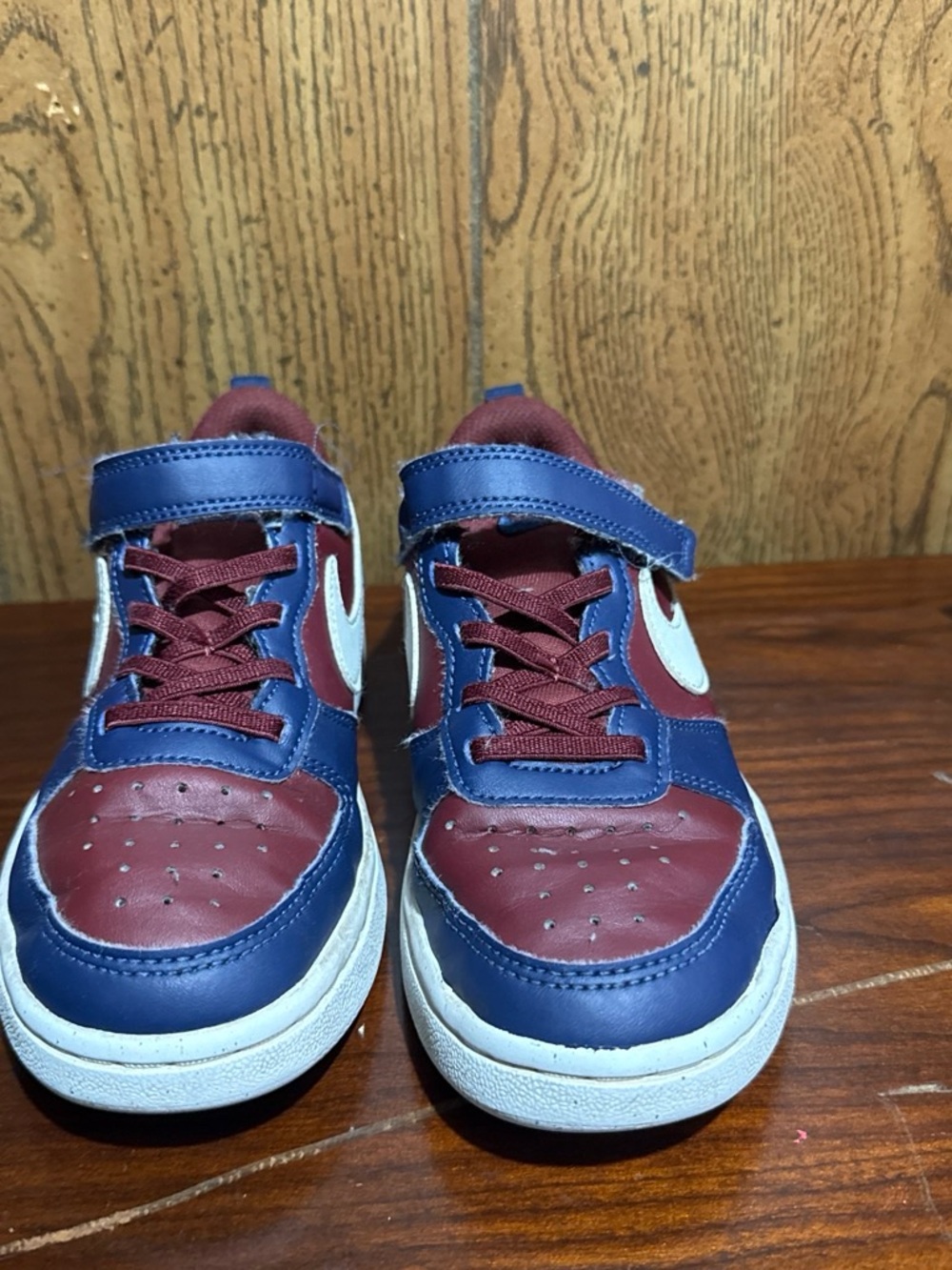Nike Kids Sneakers in Navy and Burgundy with White Swoosh